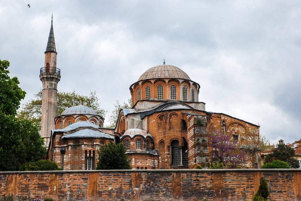 Kiliseden camiye çevrilen Kariye Camii ibadete açıldı 27